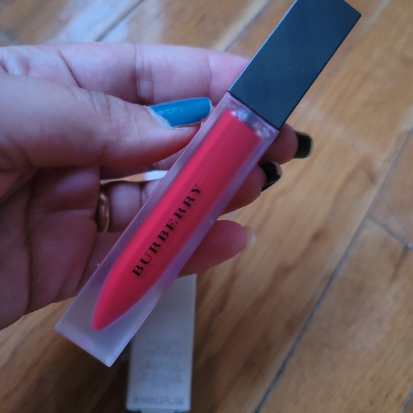 Burberry Other - NWT BurberryLiquid Lip VelvetNo. 41 Military Red